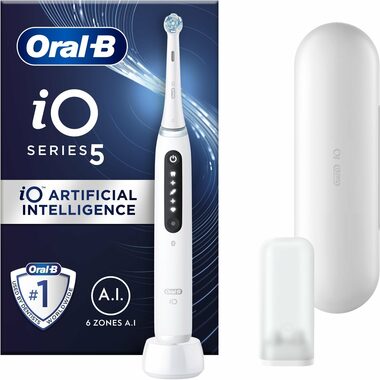 Oral-B iO Series 5 Quite White / Elektrický zubní kartáček / magnetické iO / 5 režimů / AI / LED 