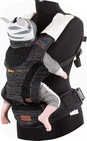 CHIPOLINO Dětské nosítko Bobby Fly Multicolor Black