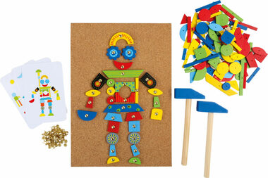 Small Foot Dřevěná kreativní zatloukací hra / od 6 let