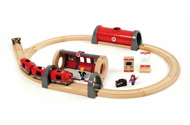 BRIO Souprava metra s nástupištěm a kolejema / od 3 let