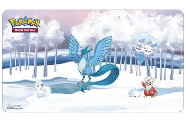 Pokémon UP: GS Frosted Forest - Hrací podložka / od 6 let