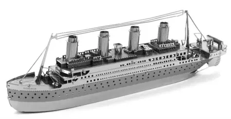 Metal Earth 3D Puzzle Titanic / od 14 let