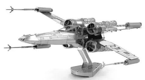 Metal Earth 3D Puzzle Star Wars: X-Wing / 45 dílků / od 14 let