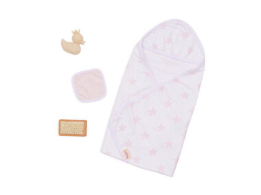 LullaBaby Osuška pro panenku s doplňky / od 2 let