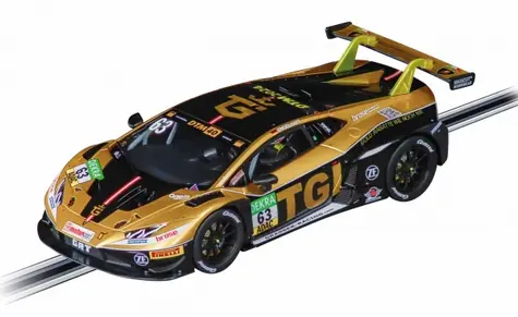 Carrera 27814 Evolution Lamborghini Huracán GT3 / Auto pro autodráhu / 1:32