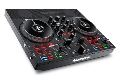 Numark Party Mix Live černá / Digitální mixážní pult / 2 kanály / 3.5mm jack / USB-B