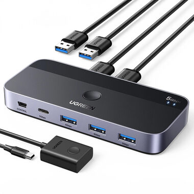 UGREEN CM662 USB 3.0 Switch 2in4 černá 