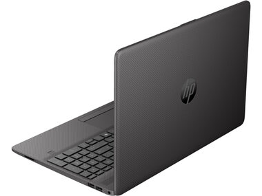 HP 250R G9 šedá / 15.6" FHD / Intel Core i5-1335U 1.3GHz / 8GB / 512GB SSD / Intel Iris Xe / W11H