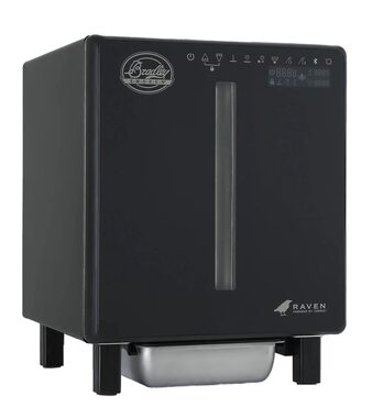 Bradley Smoker Nový model udírny na brikety Raven 2025