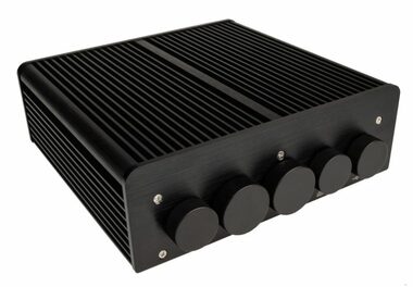 Akasa Pascal TN UCFF černá / Mini ITX / IP65 / možnost pověšení na zeď / hliník / OEM / bez ventilátoru