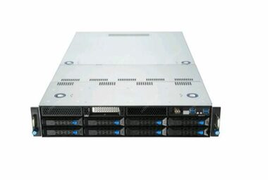 ASUS RS520-E9-RS12U V2 server černá / Intel Xeon Scalable / 2x LGA3647 / 16x DDR4 / 12x SATA / LAN / USB / 2U