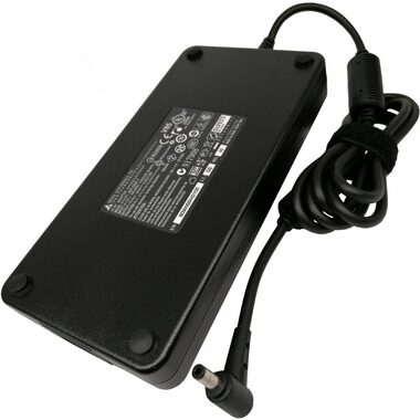 MSI napájecí adaptér 230W 19.5V pro MSI: Creator 17 A10SF & Creator 17 A10SFS & Creator 17 A10SGS / vč. síťové šňůry