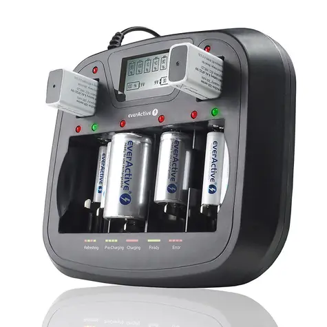 EverActive NC900U / Nabíječka baterií / až 8 baterii / až 6x AAA/AA / až 4x C/D / až 2x 9V / LCD