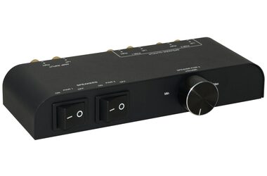 MicroConnect 4-cestný Switch reproduktorů s banánkovým konektorem černá