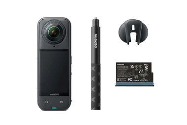 Insta360 X5 Starter Bundle
