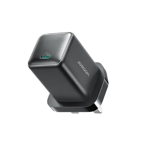 Joyroom JR-TCG18 černá / Cestovní nabíječka / UK zástrčka / 1x USB-C 