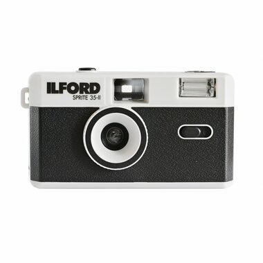 Ilford Sprite 35 II  černo-stříbrná / analogový fotoaparát / ohnisková vzdálenost 31 mm / světelnost 9.0