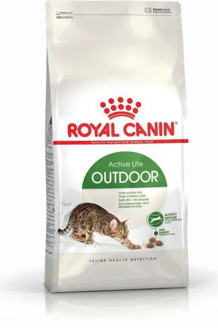 Royal Canin Outdoor Active Life - Poultry 4 kg / Granule pro kočky 