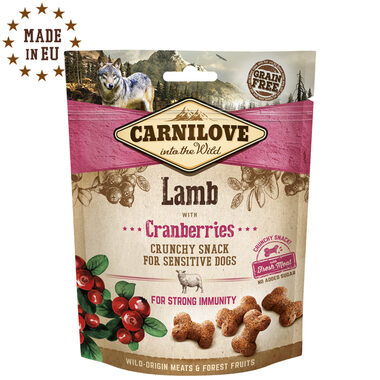 CARNILOVE Dog Fresh Crunchy Lamb & Cranberries 200 g / Křupavý pamlsek pro psy 