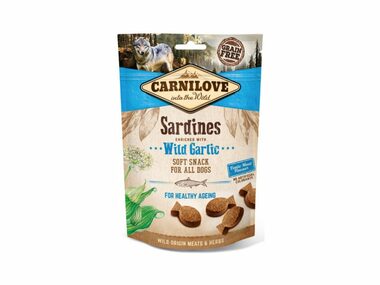 Carnilove Dog Sardines with garlic 200g / Pamlsky pro psy