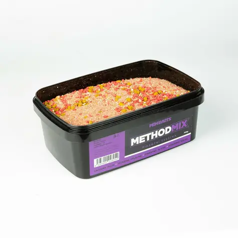 Mikbaits Method mix Pikantní švestka 700g