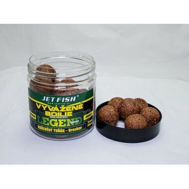 Jet Fish Vyvážené boilies Legend Range Kořeněný tuňák + Broskev 250ml 24mm
