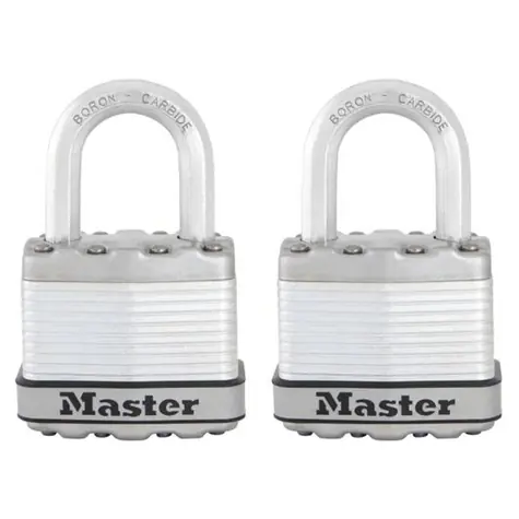 Master Lock M1EURT Set 2 ks titanových visacích zámků - Excell - 45mm