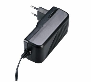 AKASA zdroj 36W pro NUC NEWTON T a TESLA T