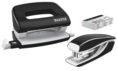 Leitz WOW Set mini sešívačky a děrovačky černá / sešívání: až 10 listů