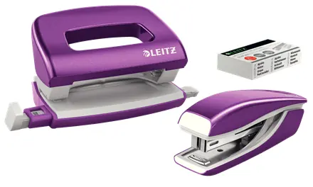 Leitz WOW Set mini sešívačky a děrovačky purpurová / sešívání: až 10 listů