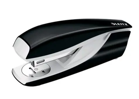 Leitz NeXXt WOW 5502 Stolní sešívačka černá / 3 mm / až 30 listů / P3 24|6 & P3 26|6 