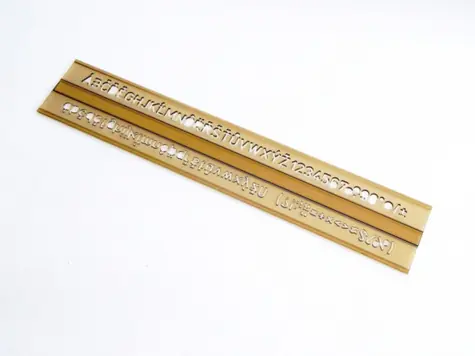 KOH-I-NOOR Školní písmenková šablona 0,5cm