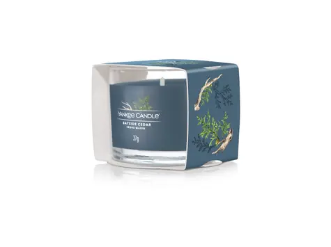 Yankee Candle Bayside Cedar votivní svíčka plněná ve skle 37g / doba hoření: až 10h