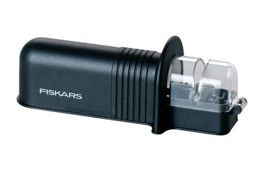 Fiskars Essential 1065598 Brousek na nože 