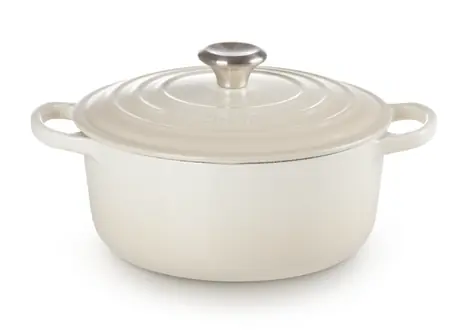 Le Creuset Signature Hrnec s poklicí 20 cm béžová