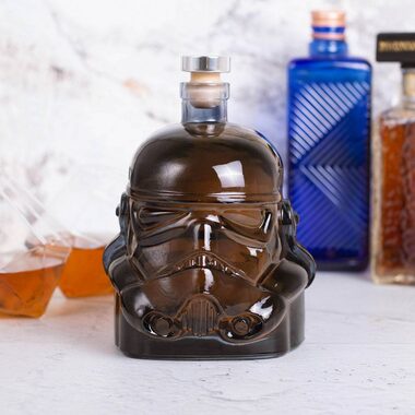 ThumbsUp! Skleněná karafa Stormtrooper 750ml 