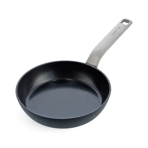 GreenPan Nepřilnavá keramická pánev Evolution 20 cm černá