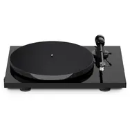 Pro-Ject E1 + AT3600L - High Gloss Black / Gramofon / řemínkový / RCA kabel 1.23m