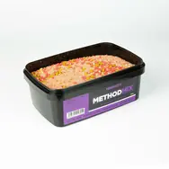 Mikbaits Method mix Pikantní švestka 700g